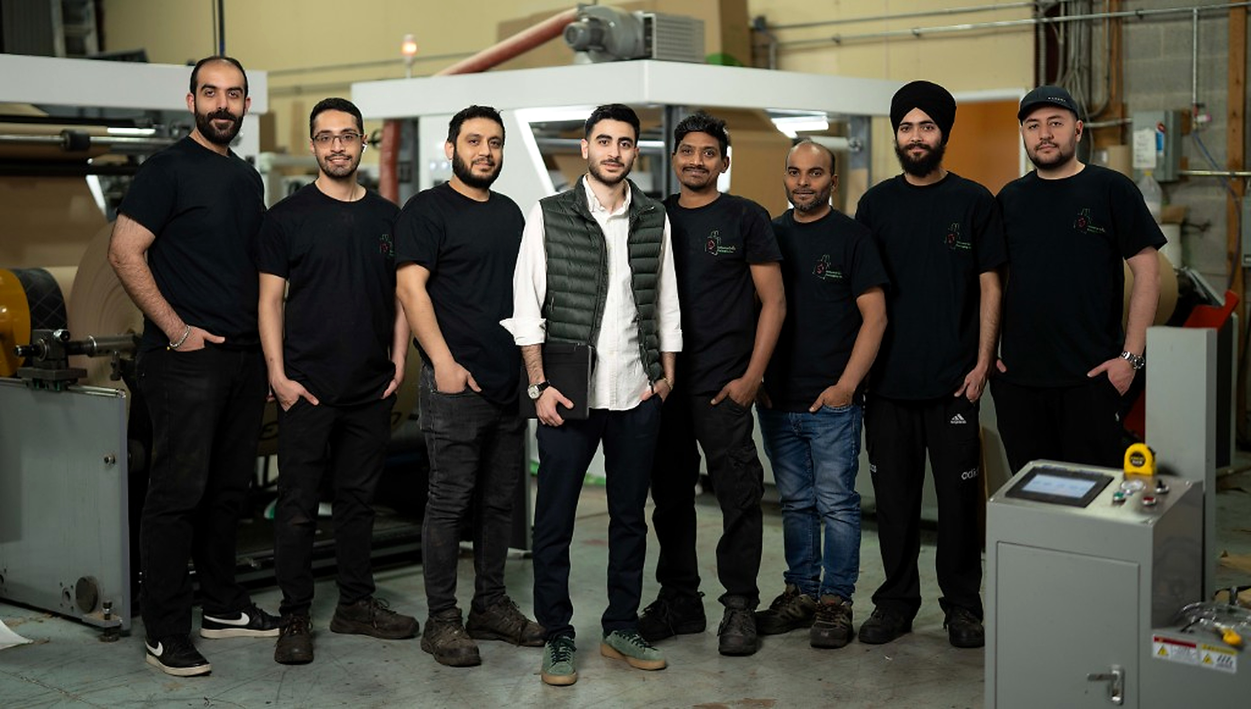 Universal Green Packaging team on the factory floor at our Canadian manufacturing facility